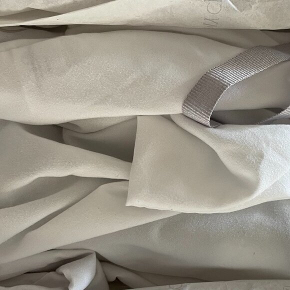 Jimmy Choo Elisa Flats Size 38 NWB ( 8) - Picture 6 of 6